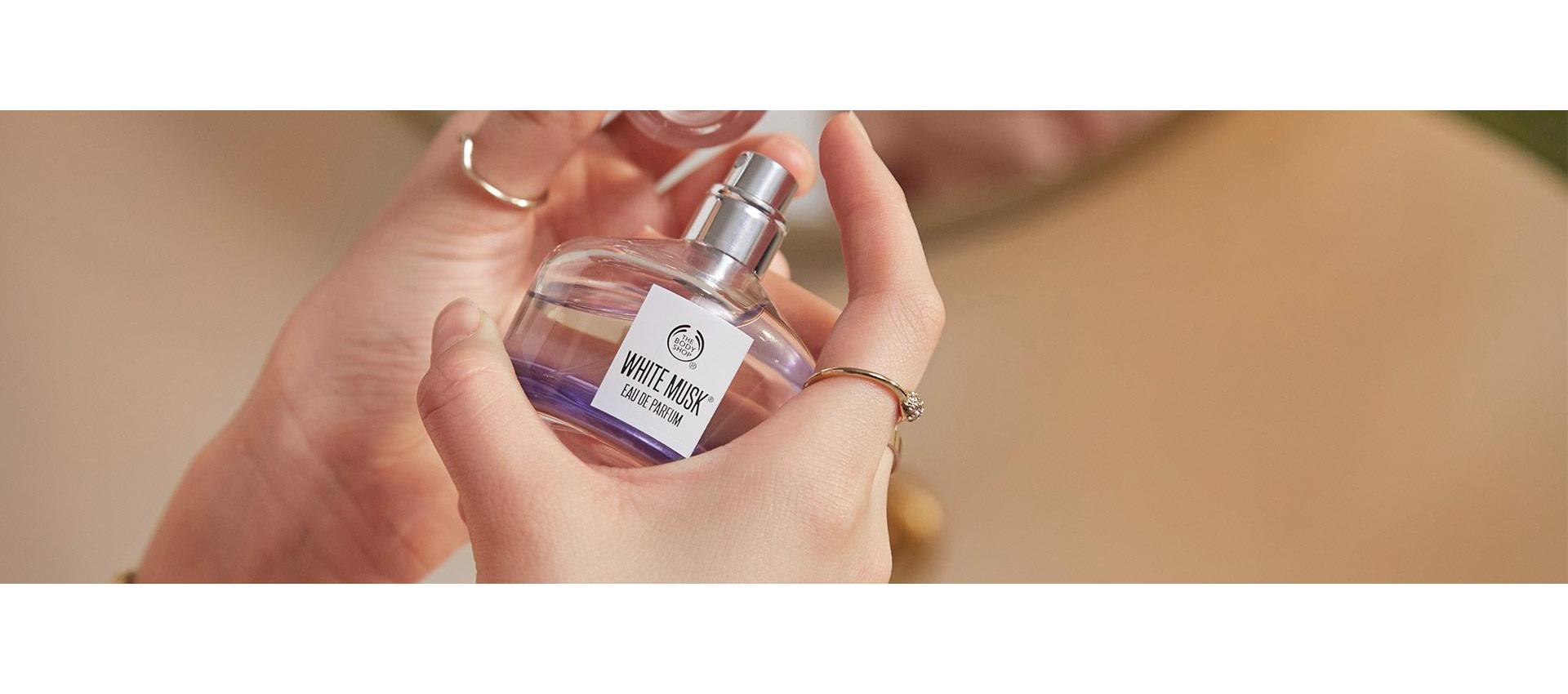 7 tips memilih dan menggunakan parfum agar tahan lama seharian